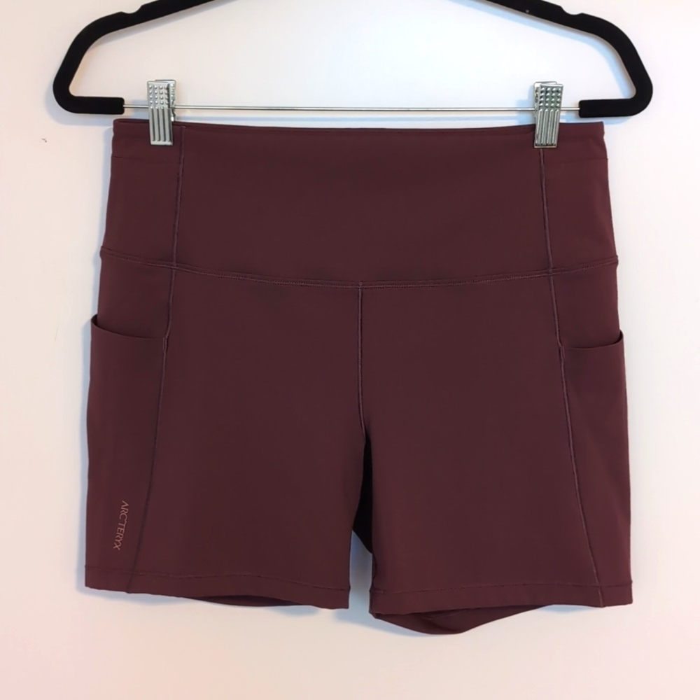 Arc'teryx High-Rise Tight Shorts